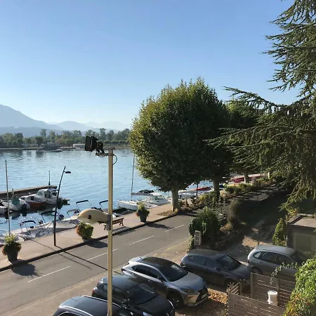 Pause Detente Sur La Port Du Bourget Du Lac Le Bourget-du-Lac Exterior photo